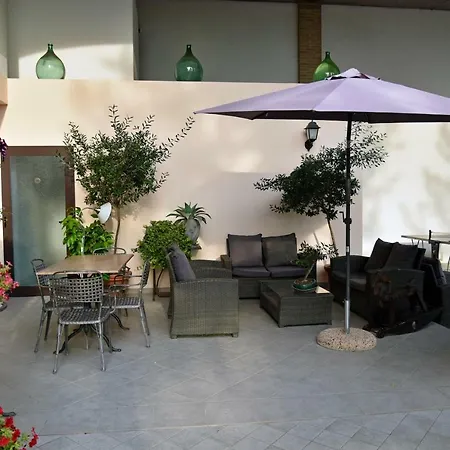 Farm stay Argaland